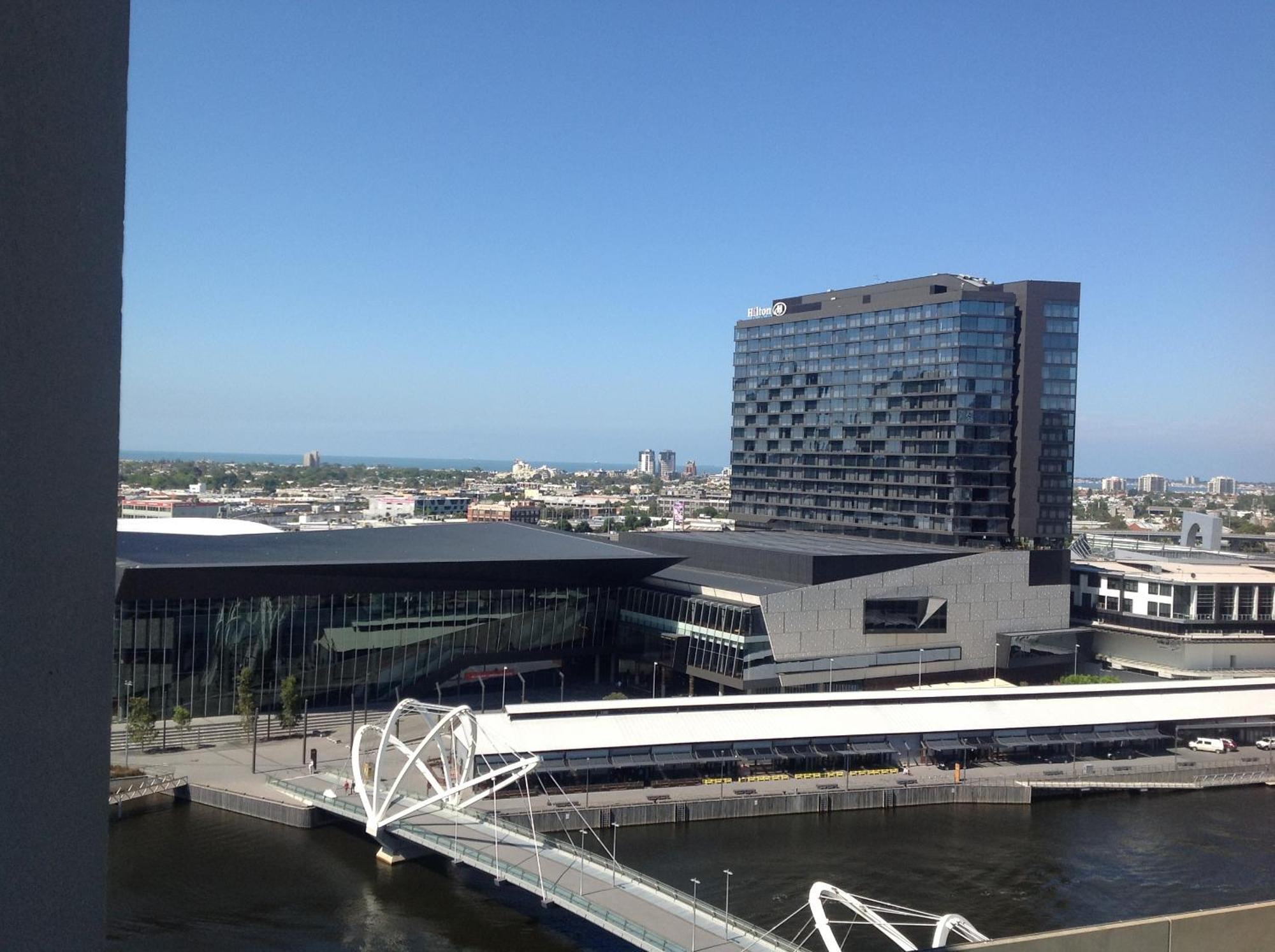 Waterfront Melbourne Apartments Экстерьер фото